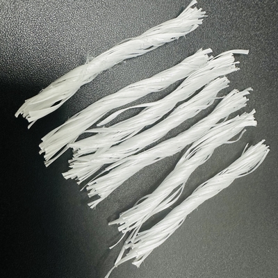 مادة البوليمر PP الألياف الملتوية Bunchy Form 500T لمقاومة الكراك